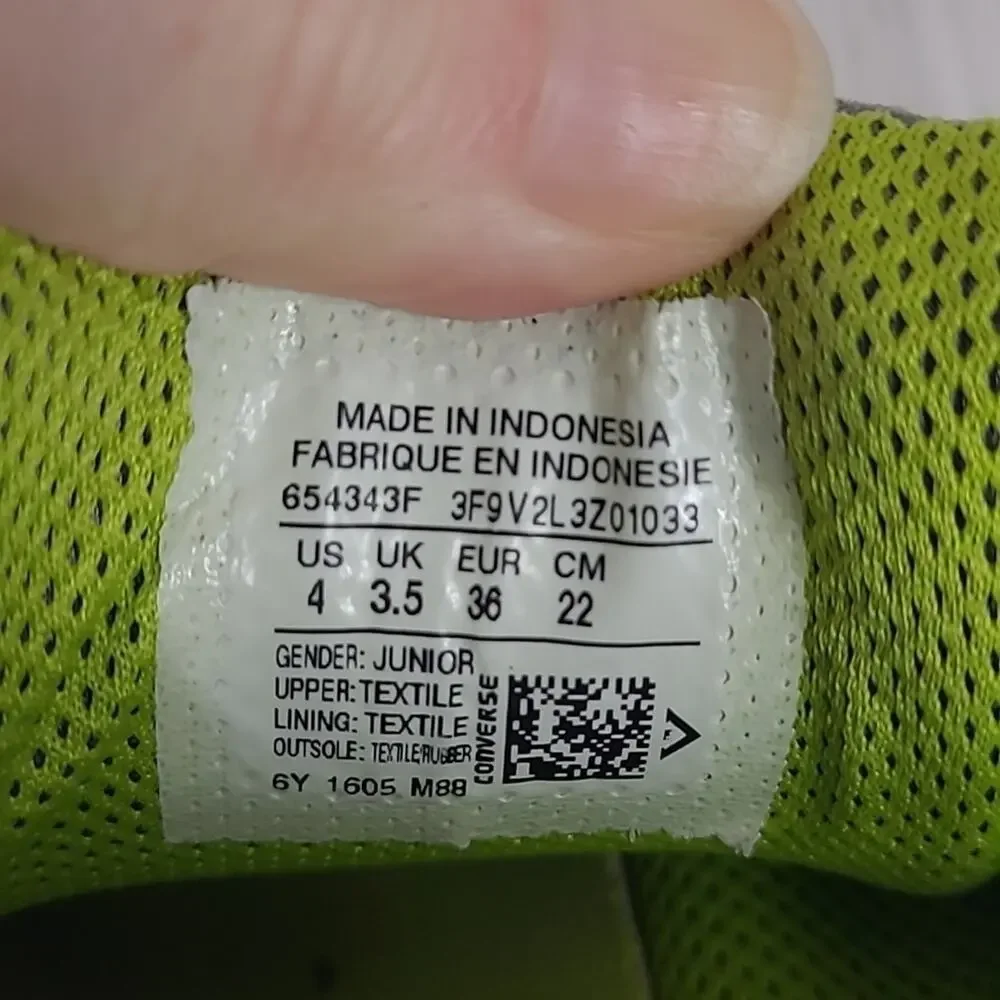 Converse grey neon